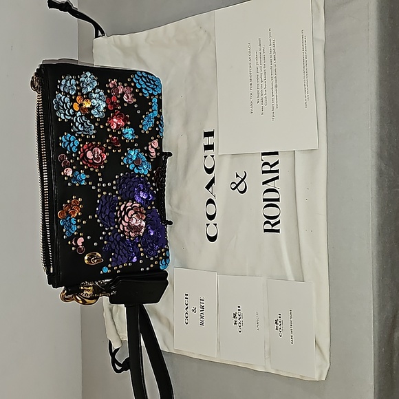 NEW COACH & Rodarte 11702 Turnlock Wristlet 30 Glovetanned Leather with Sequins - Picture 5 of 8